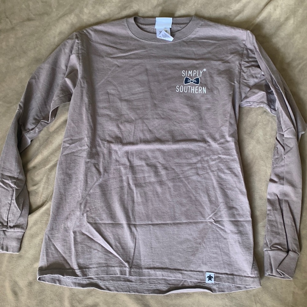 Women’s long sleeve shirt sized small